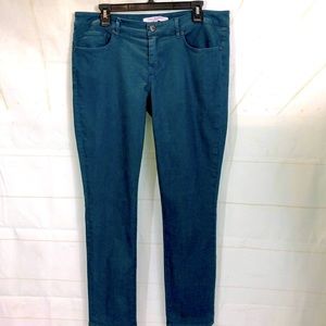 Isaac Mizrahi Stretch Denim Jeans Size 12 Ankle Jeans Teal Straight Cut EUC